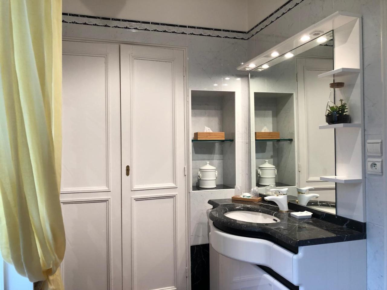 Chateau De Lannouan Landevant Ngoại thất bức ảnh